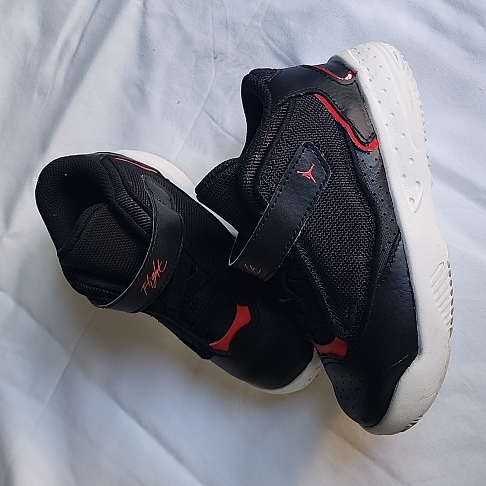 Toddler Jordan's - Picture 2 of 8